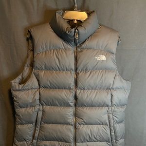 Women north face vest